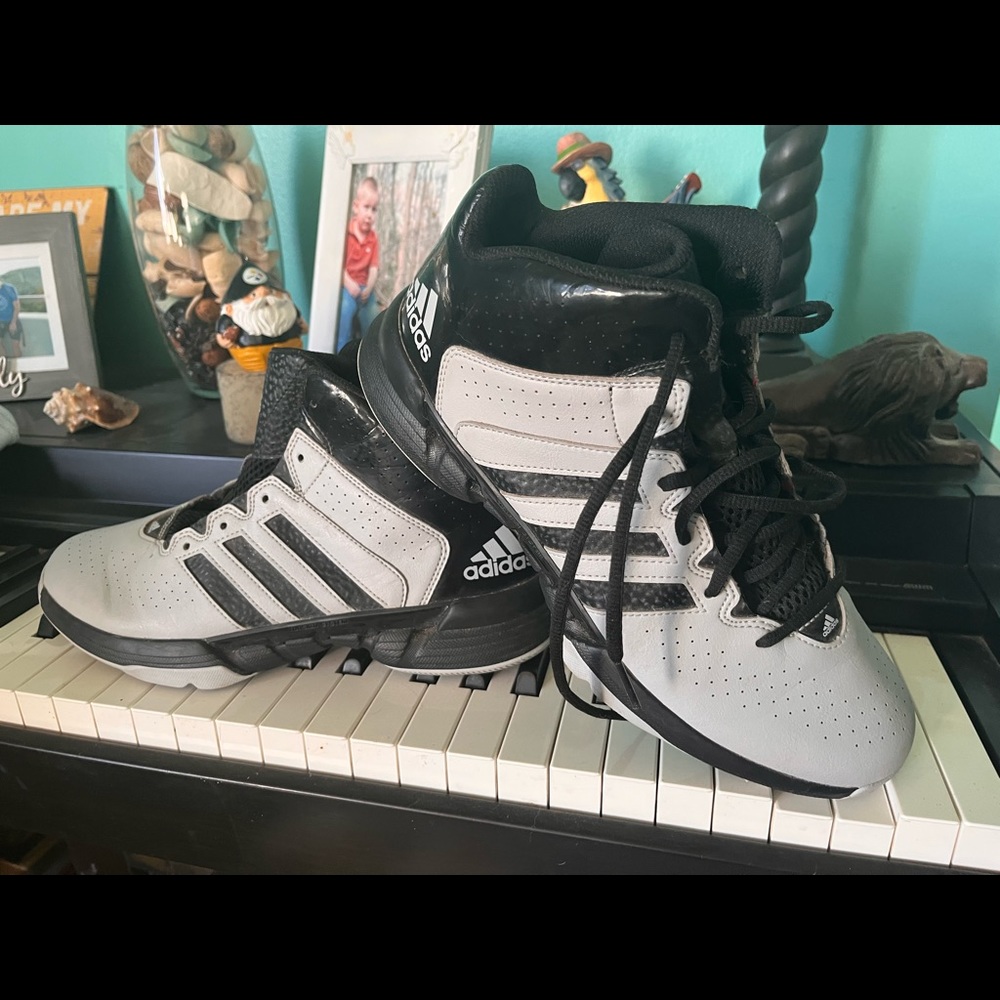 Adidas size 9 worn once